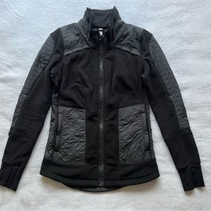 lululemon Jackets for women size 6 like new special for cold season,